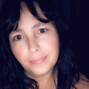 Meet your Posher, Michele